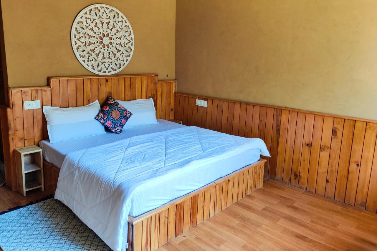 Incredible Guest House Jibhi エクステリア 写真